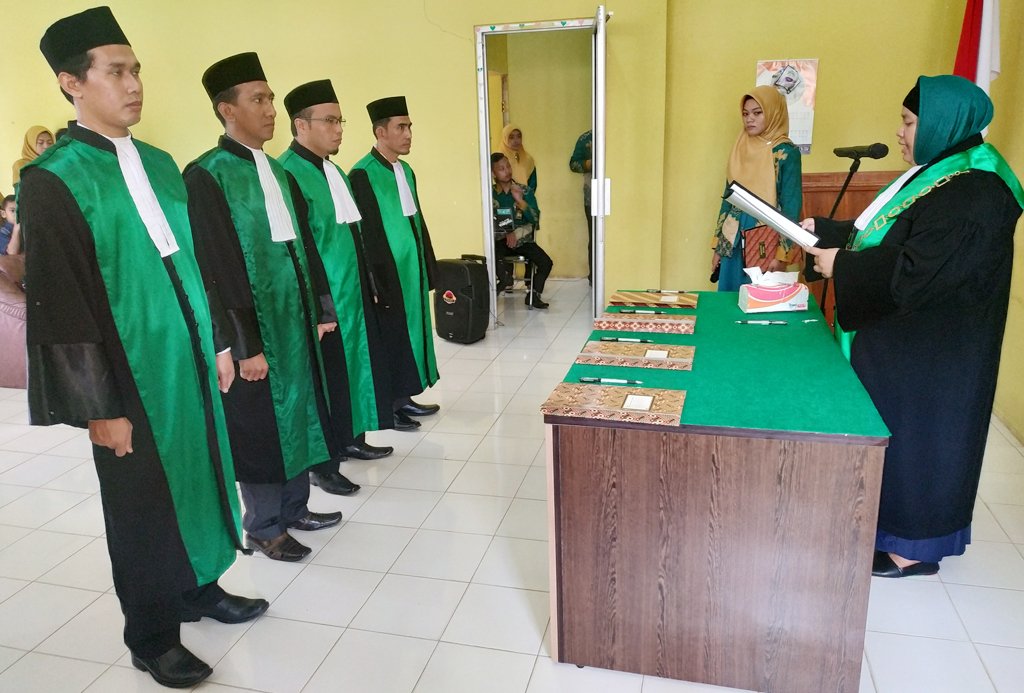 pelantikan hakim 1