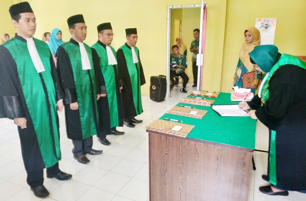pelantikan hakim 2