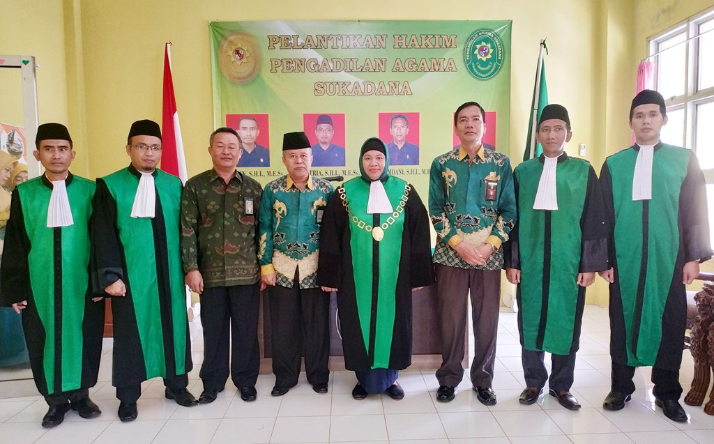 pelantikan hakim 6